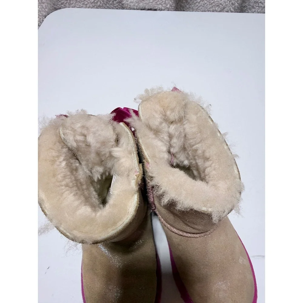 UGG Bailey Bow II Metallic Tan Magenta Pink Glitter Boots Toddler 8 1106430T